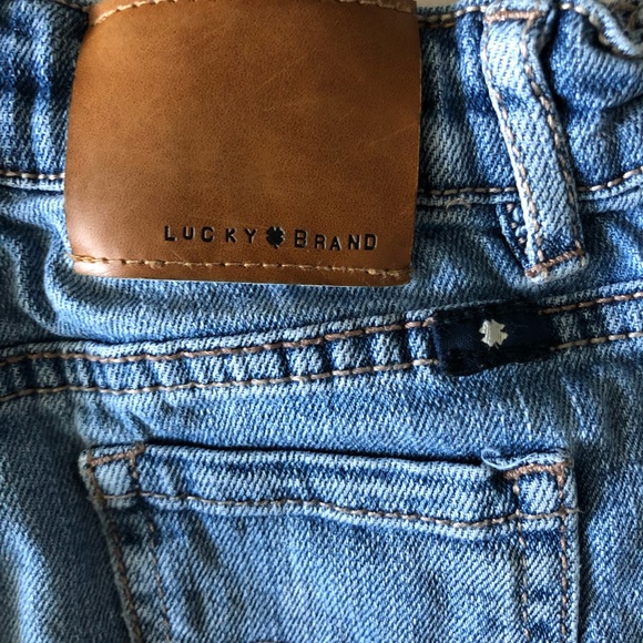 Lucky’s ☘️ - Picture 2 of 5